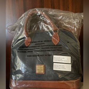 Dooney and Bourke Pebble Grain Zip Zip Satchel NWT